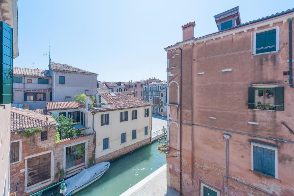 Ca' De La Comare, Relaxing And Elegant Apartment On Canal Grande Venecia Exterior foto